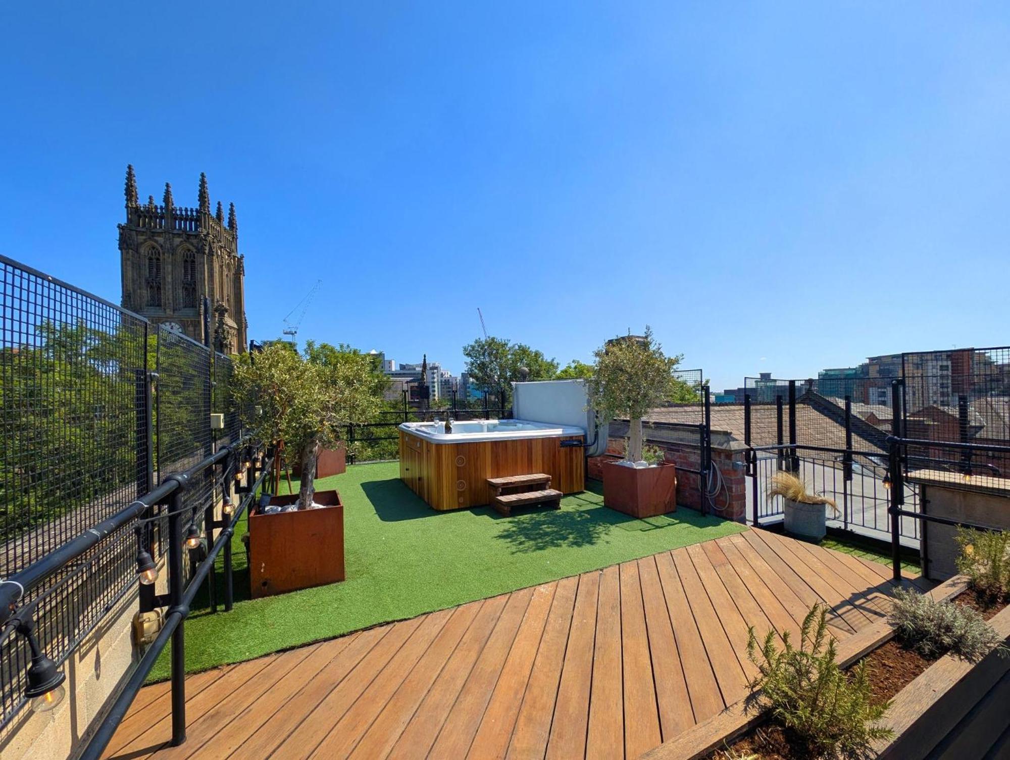 The Bells - Luxury Serviced Apartments Leeds  Exteriör bild